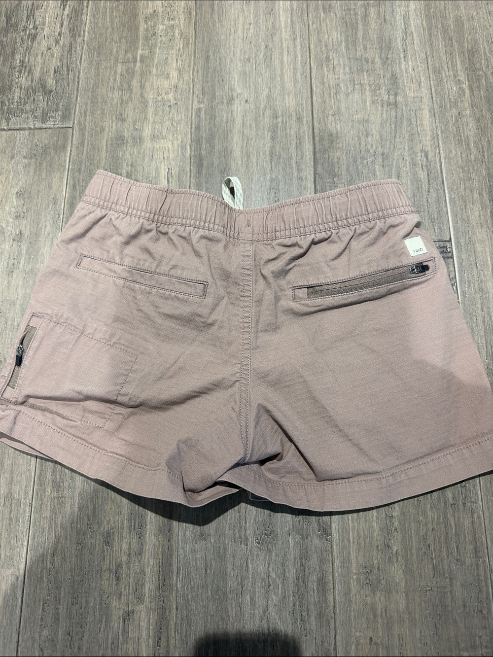 Vuori Ripstop Shorts - Picture 2 of 3